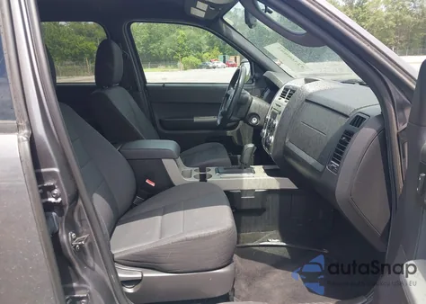 2011 Ford Escape Xlt z USA, uszkodzony, nr VIN 1FMCU9D70BKA79380